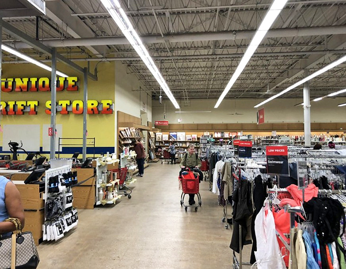 thrift shopping save money